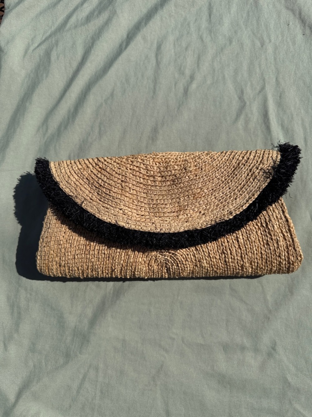 Tommy Bahama Islander Clutch